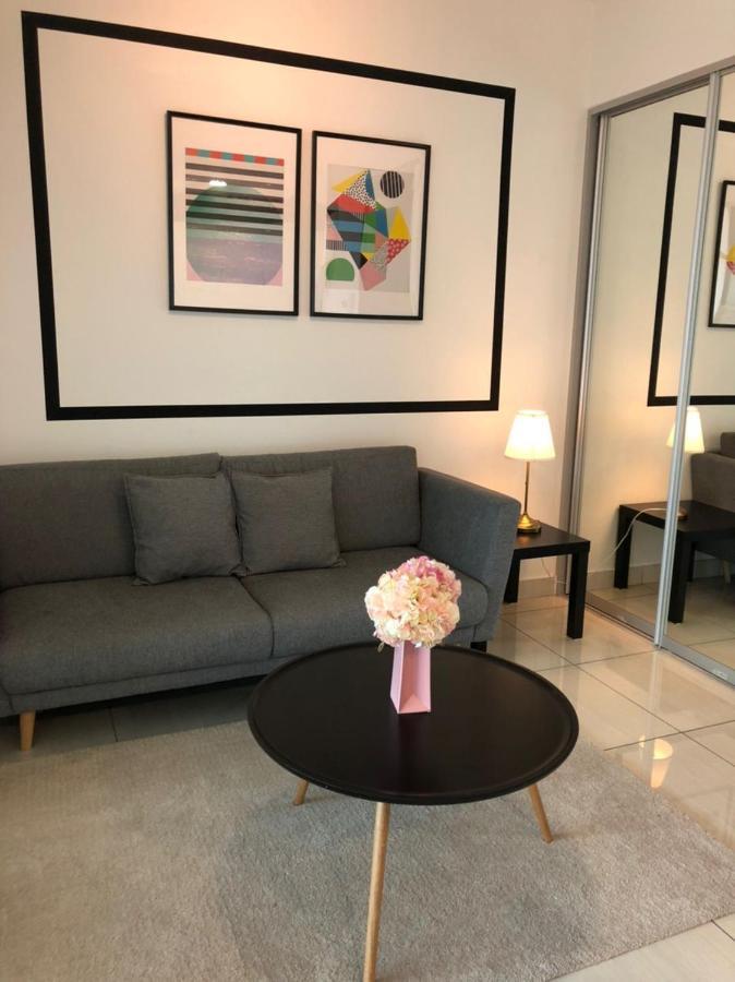 Almas Puteri Harbour Nusajaya Suite Room Exclusive Room 5 Min To Legoaland By Homespace Exterior foto